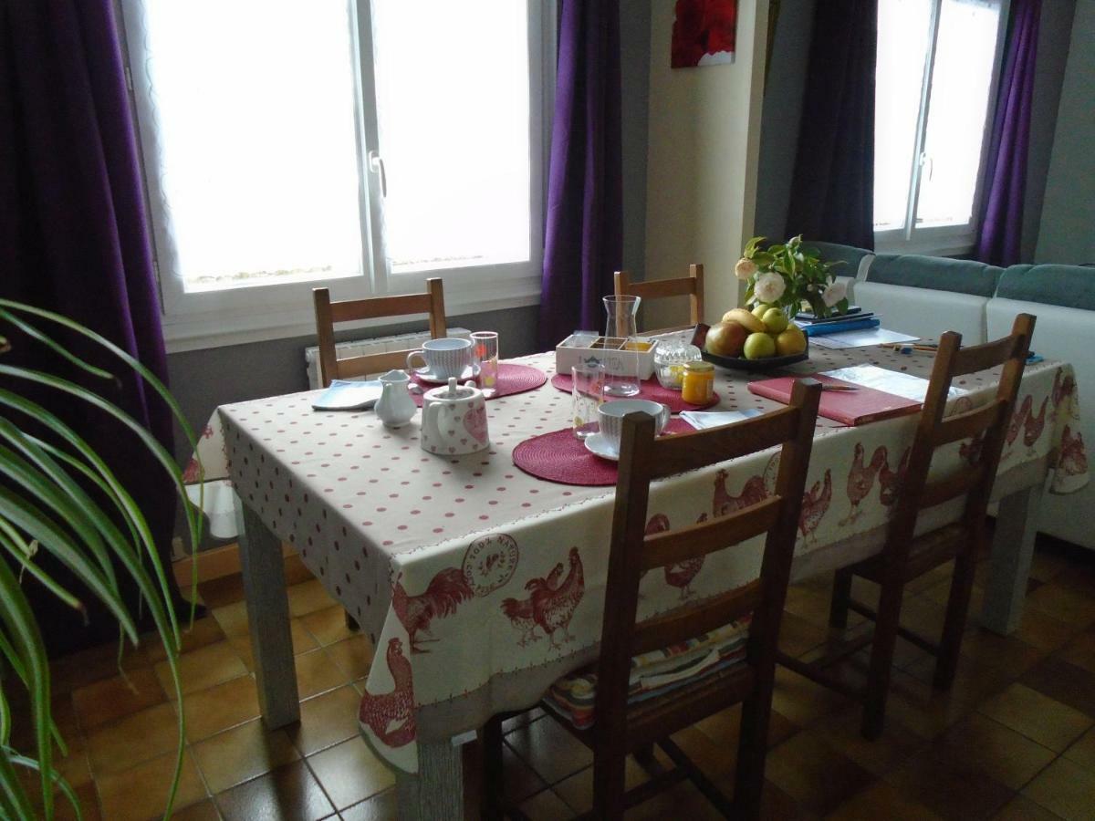 La Maison D'Annick 佩罗斯－吉雷克 外观 照片
